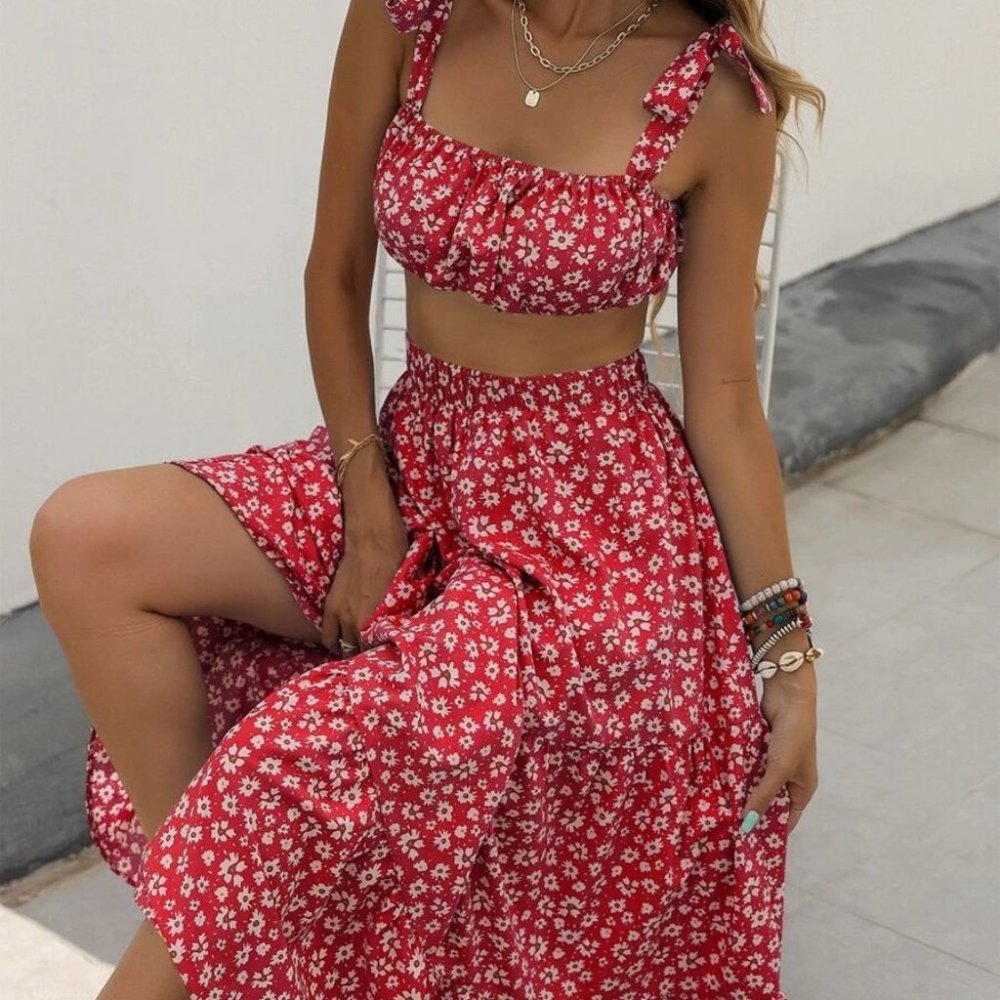 Red Ditsy Floral Print Cami Top & maxi Skirt Set - Picture 6 of 7